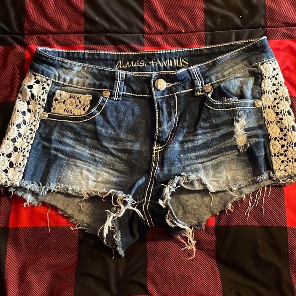 Short shorts